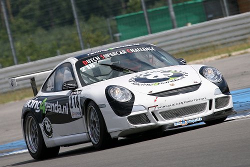 Racing 4 Panda Porsche